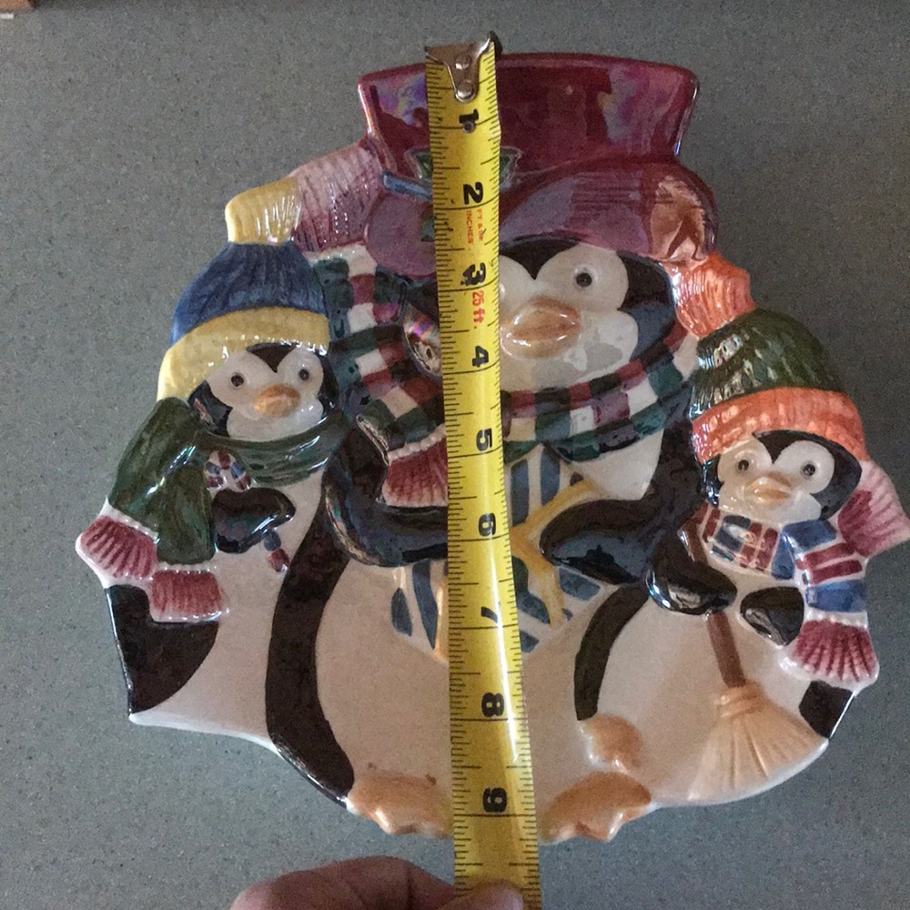 Assorted Ceramic Holiday Plate Decor - Picture 3 of 10